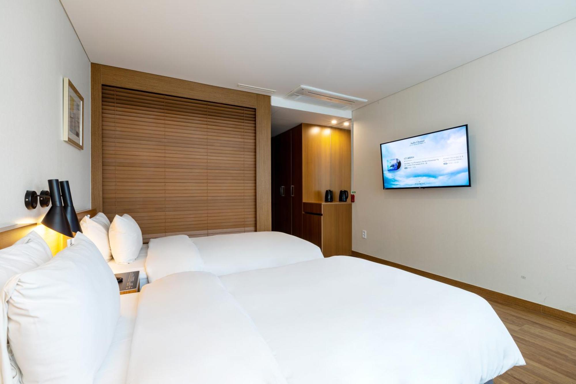 Mate Hotel Paju Exterior photo